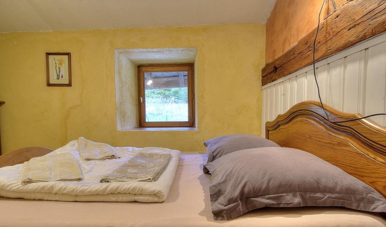 La Grange Des Plans Apartment Le Grand-Abergement Екстериор снимка